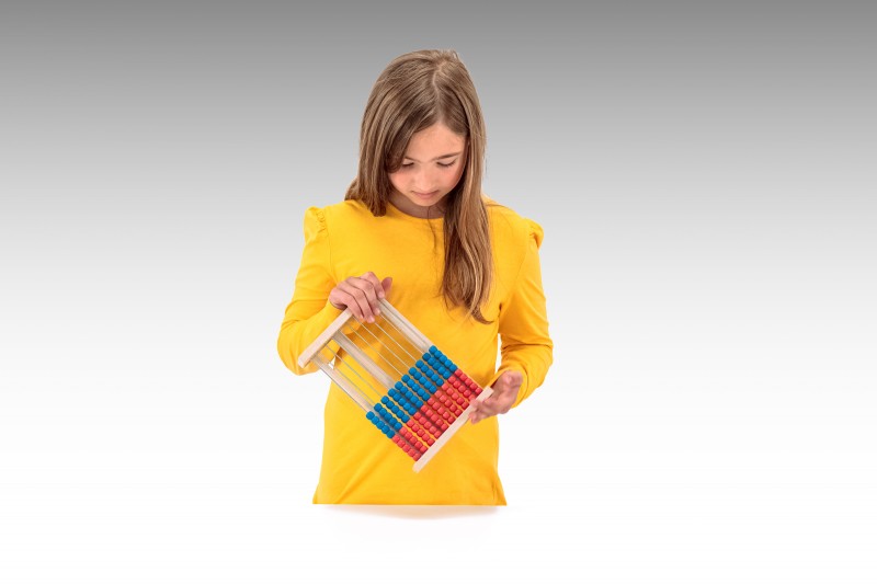 KULIČKOVÉ POČÍTADLO do 100 z recyklovaného dřeva