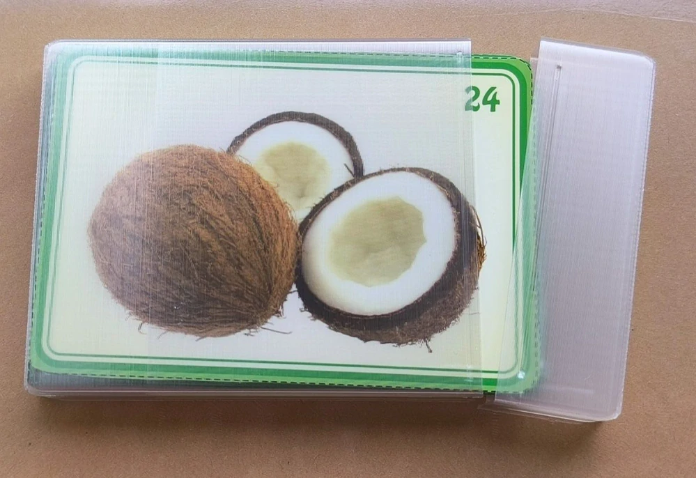 PLASTOVÁ KRABIČKA na sadu 24 KARET - formát A7