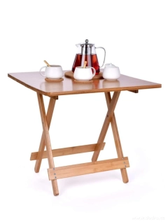 SKLÁDACÍ BAMBUSOVÝ STOLEK